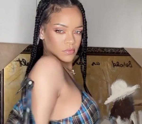 rihanna's rated r hair