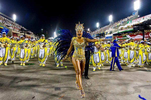rio carnival dancers cat