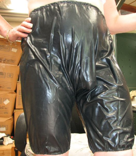 rubber pants product