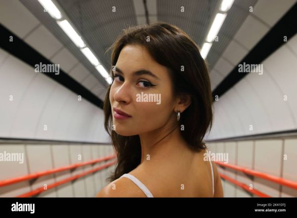 schöne junge damen