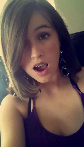 lingerie group selfie