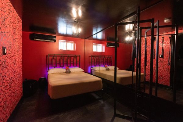love hotel japan