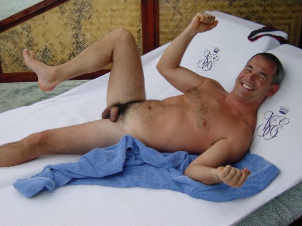 average naked mature guy