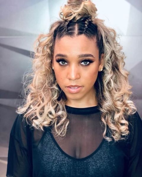 new hairstyles for short curly hair