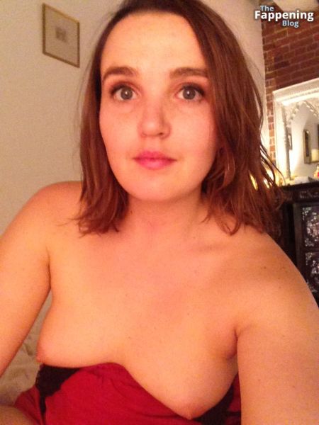 naked women no clothes nude