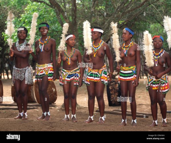 traditional wedding decor
