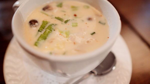 thai food menu with pictures
