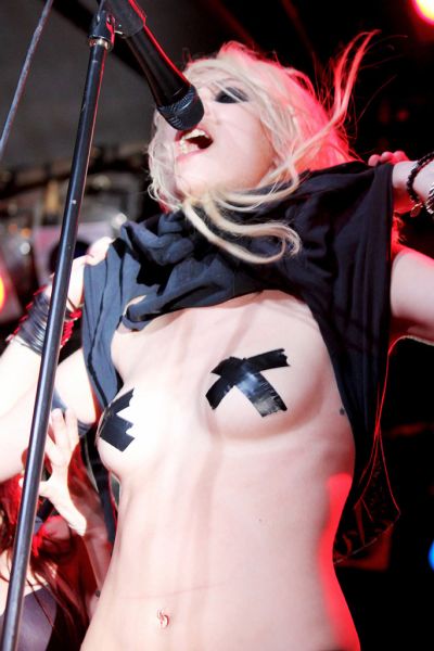 taylor momsen songs