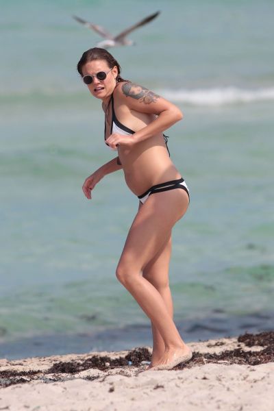 tove lo background