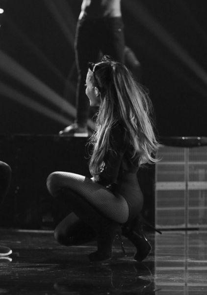 robot ariana grande