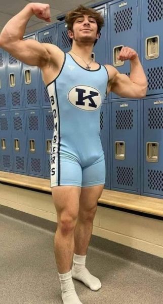 standar locker room