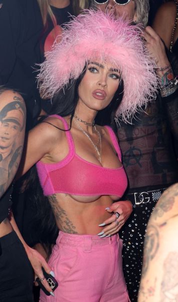best underboob pics ever
