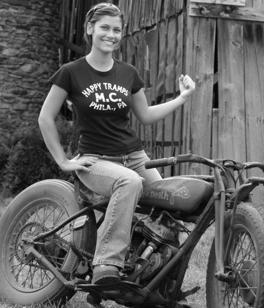 woman motorcycle racer