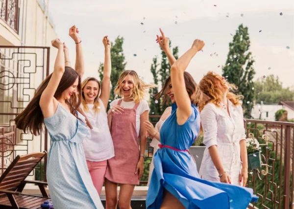woman dance party bachelor