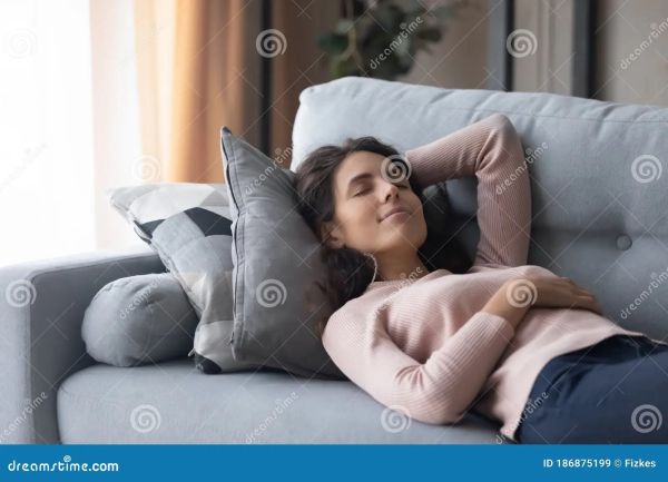 i'm looking sleeping couch