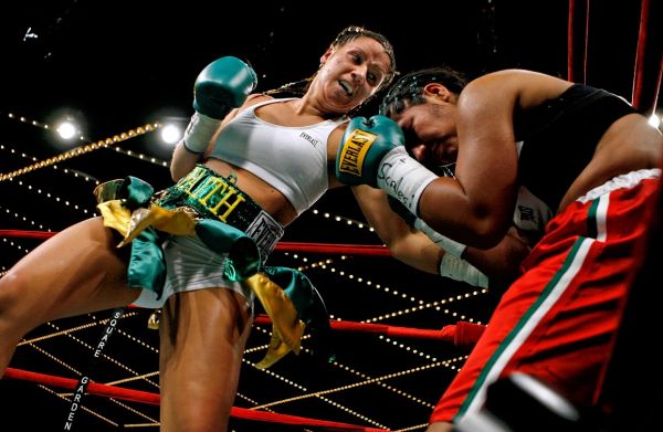 top female boxers