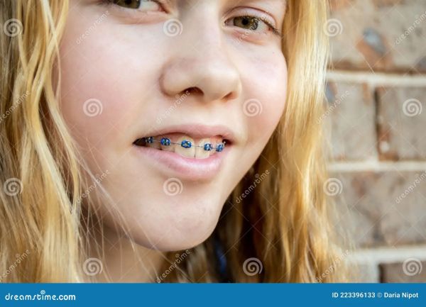 metal neck brace