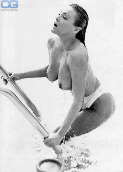 yasmine bleeth then now